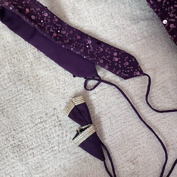 Purple Pre Stitched Embroidered Saree and Blouse Set - Picture 10 of 11